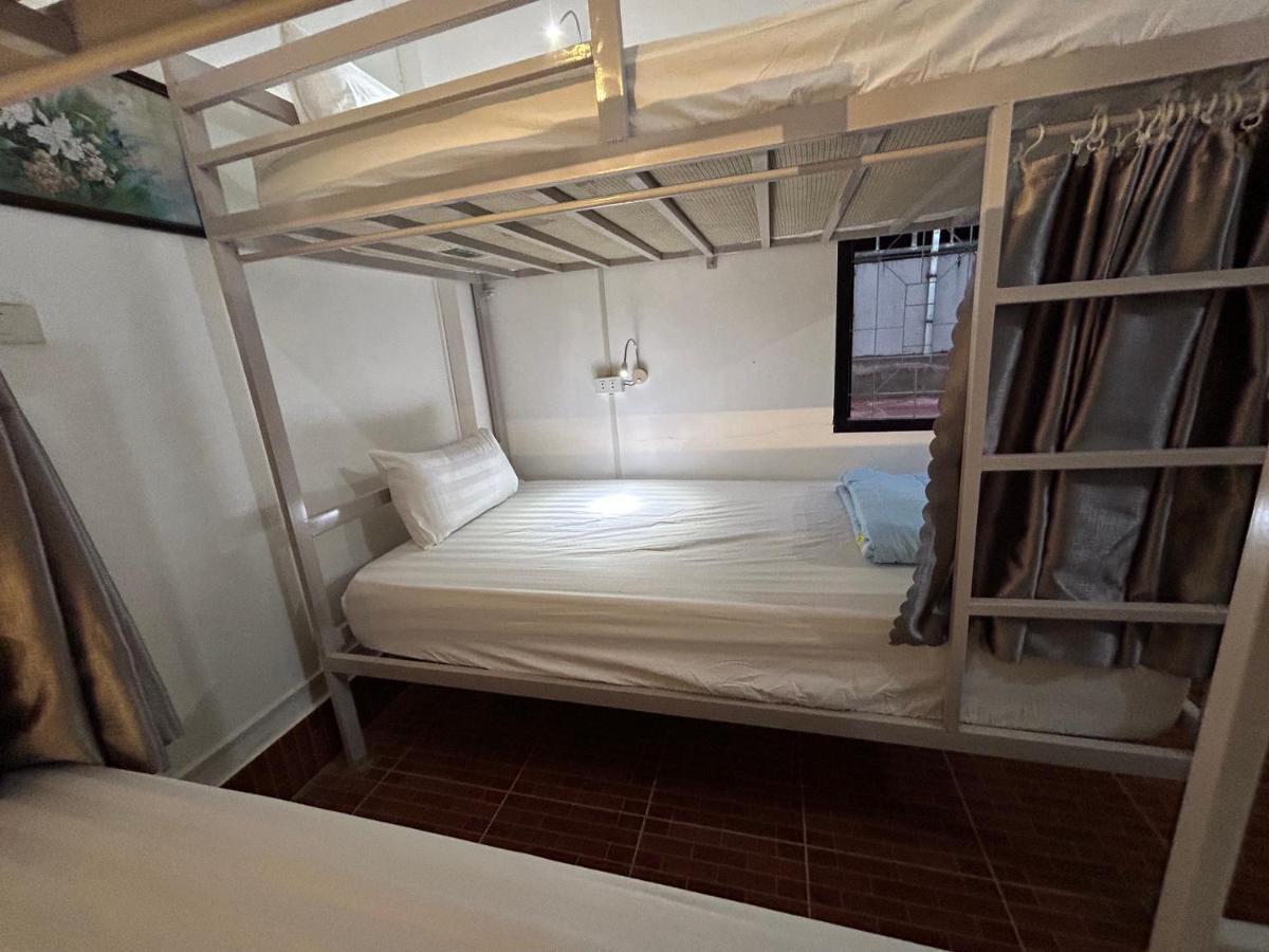 Vang Vieng Backpackers Hostel 外观 照片