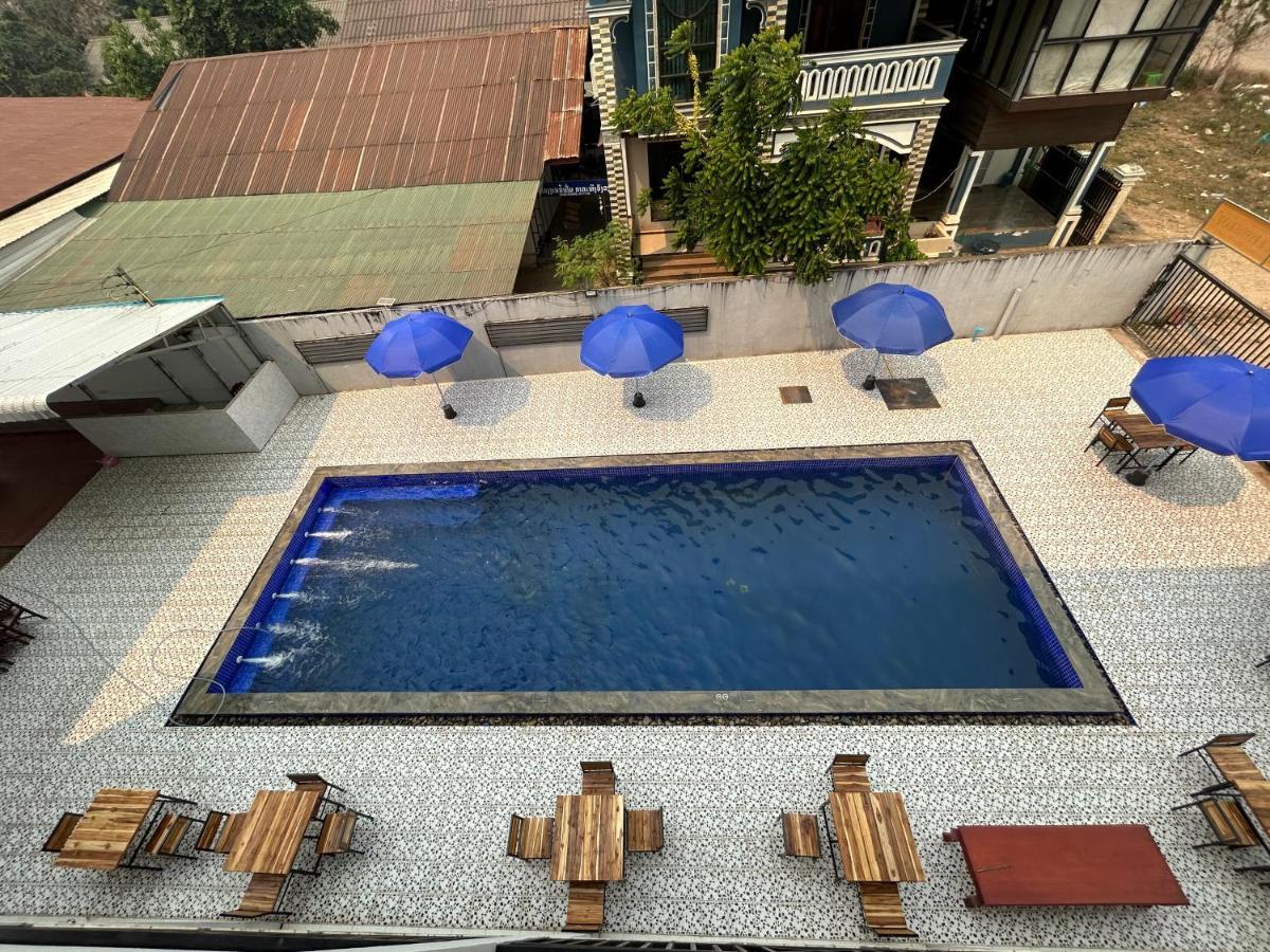 Vang Vieng Backpackers Hostel 外观 照片